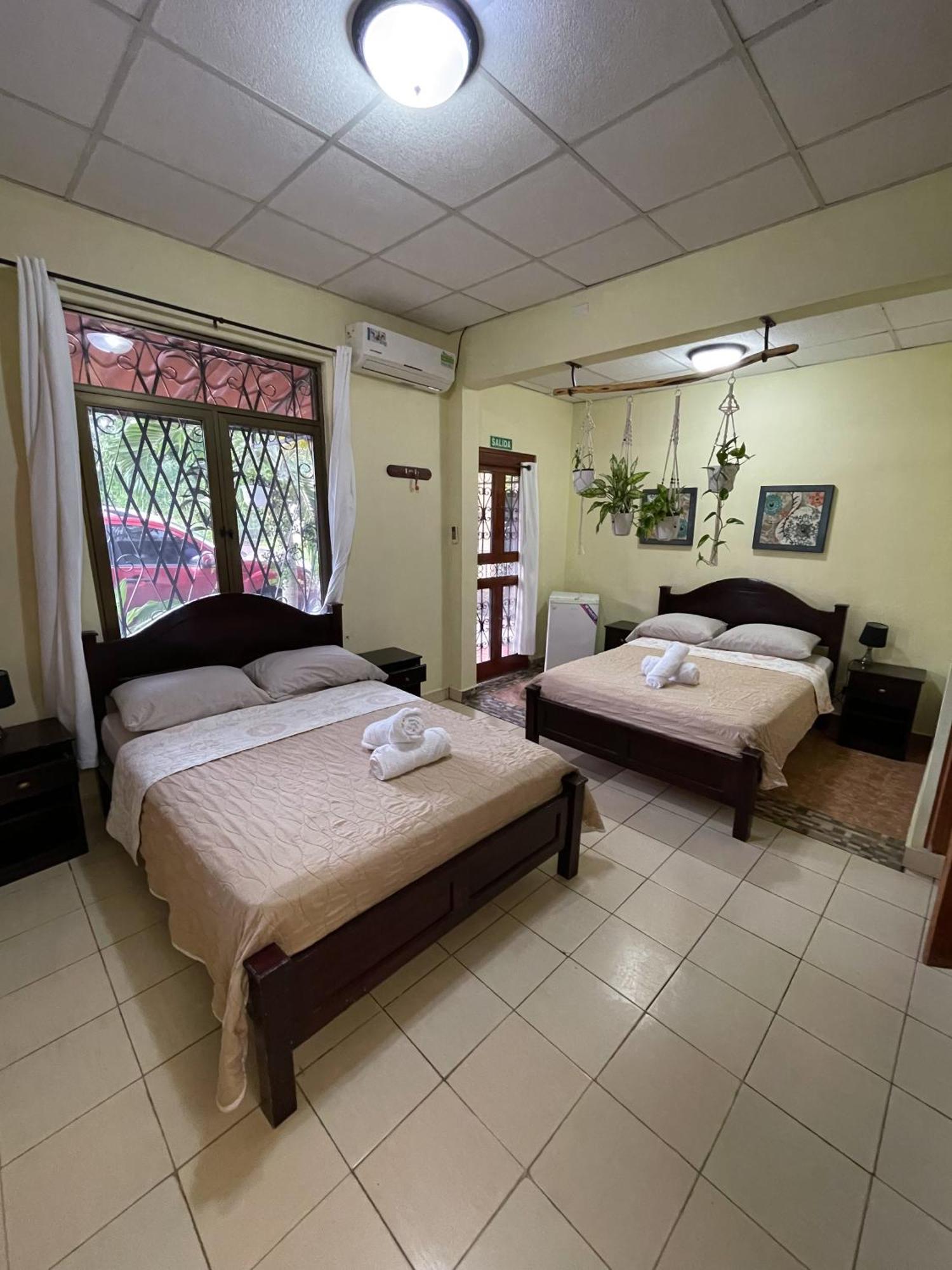 Hostel Kimmell / Hostal Familiar La Casita De Los Kimmell Las Tablas Eksteriør bilde